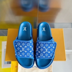 Louis Vuitton Slippers